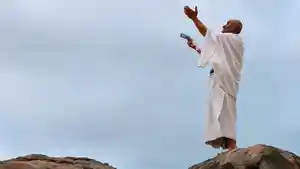 dzikir-di-hari-arafah.jpg