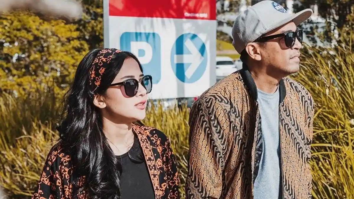 Mutia Ayu Kenang Momen Romantis Menikah Dengan Glenn Fredly: Rasa Ini Tak Pernah Selesai