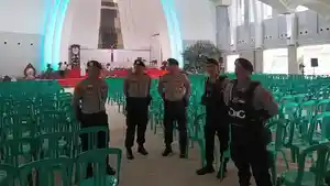 Personel-polisi-amankan-perayaan-paskah-di-Bandar-Lampung.jpg