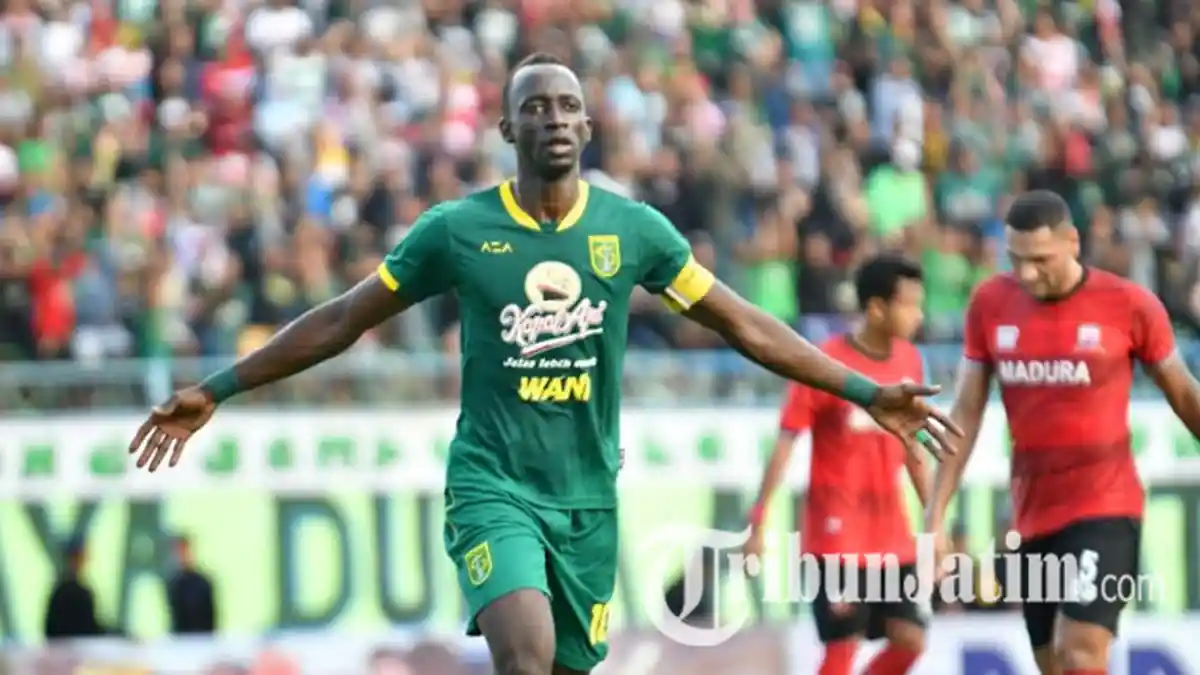Enggan Pilih Lawan di Semifinal Piala Gubernur Jatim, Makan Konate Siap Hadapi Arema FC atau Persija
