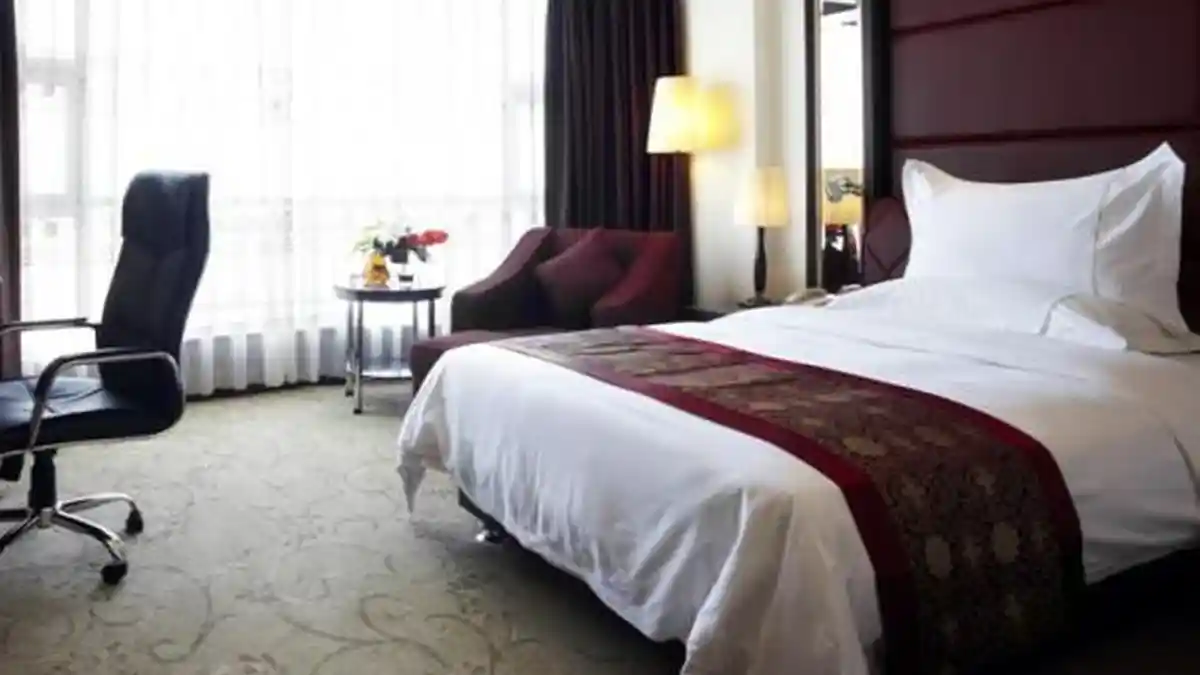 Imbas Larangan Mudik, Hotel Berbintang di Solo Banyak yang Banting Harga, PHRI Ungkap Alasannya