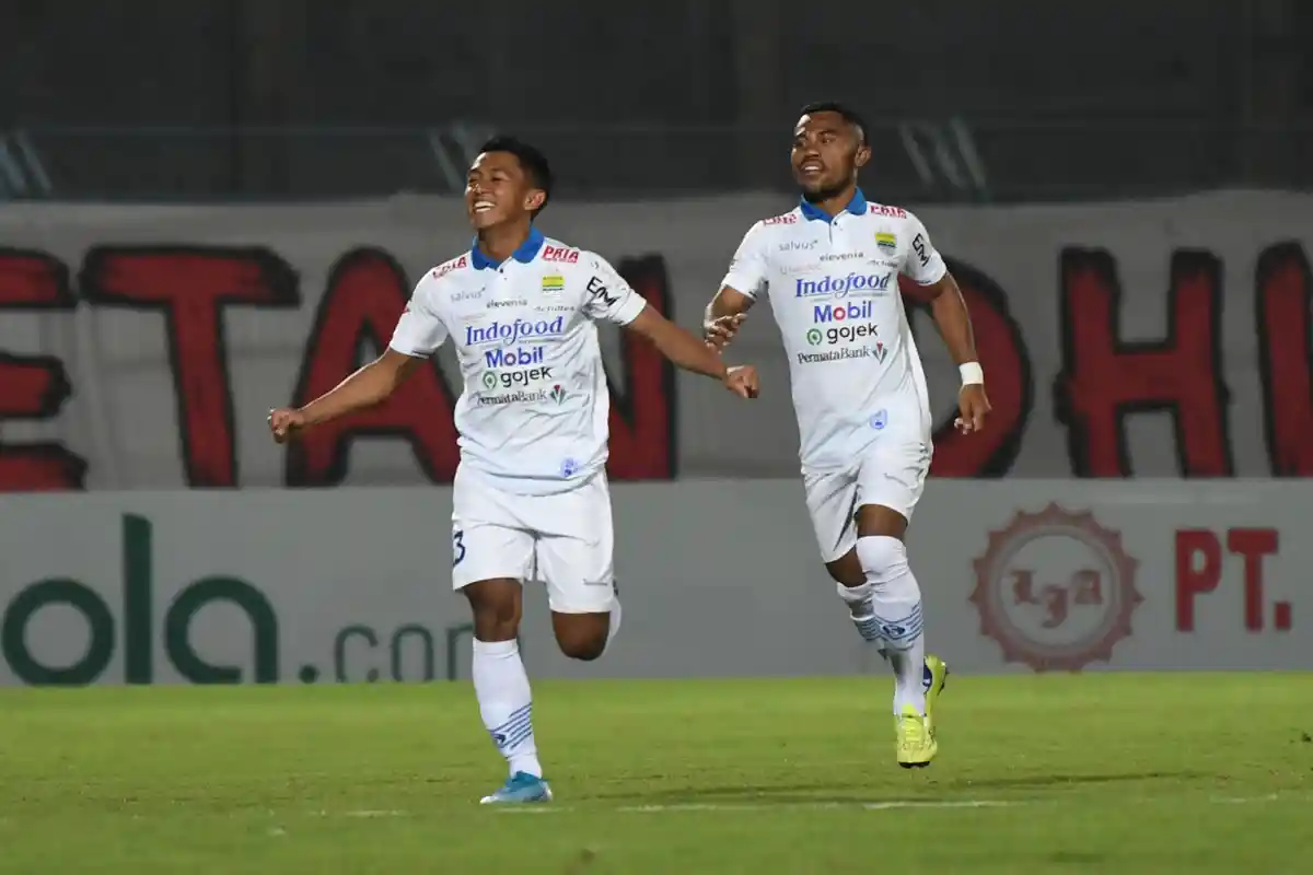 SEDANG TAYANG, LIVE STREAMING TV ONLINE DUEL MAUT Bhayangkara FC vs Persib Bandung, Langsung Ngegas