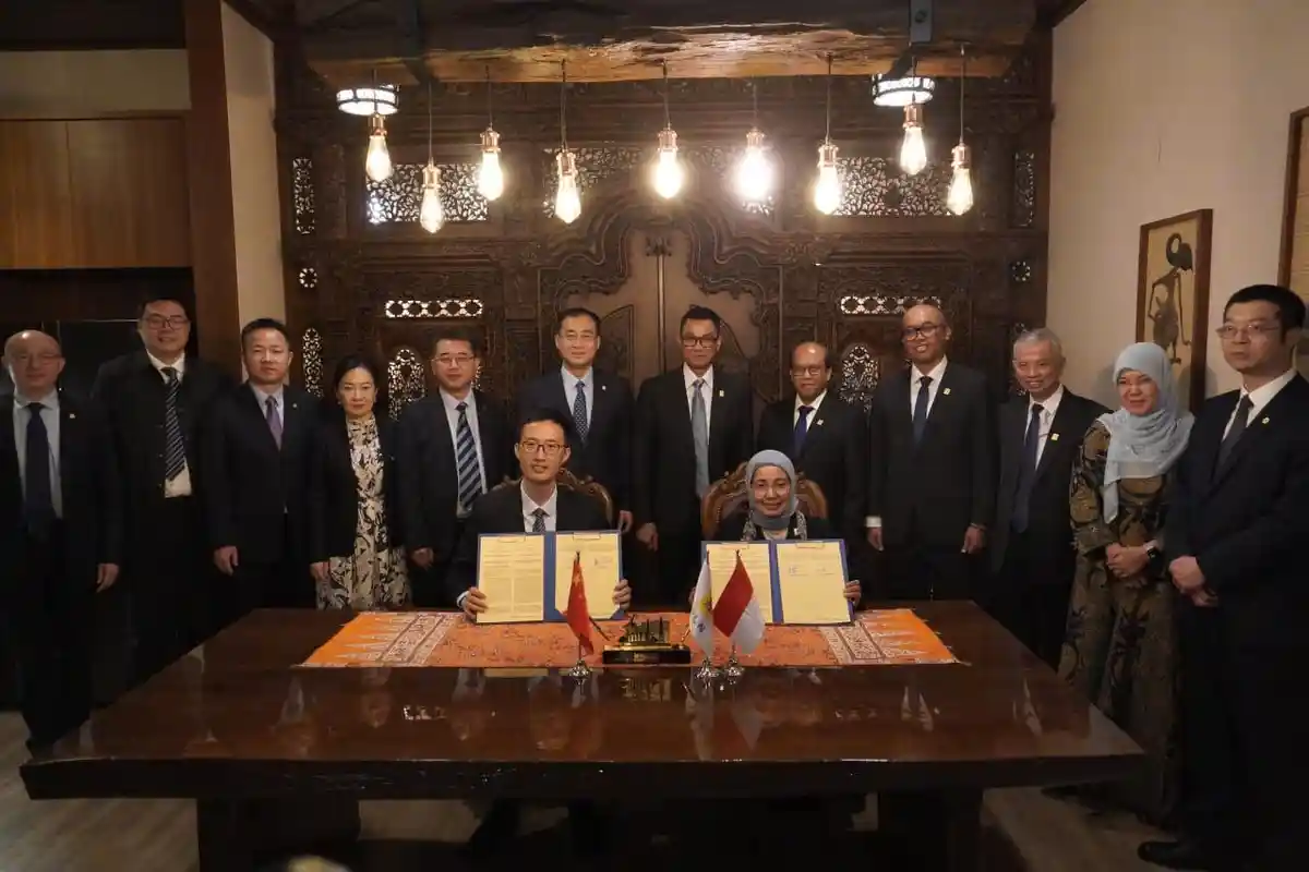 Perkuat Teknologi dan SDM, PLN Enjiniring Jalin Kolaborasi Global dengan EPPEI