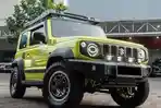 Suzuki-Jimny-ala-Jeep-Rubicon.jpg