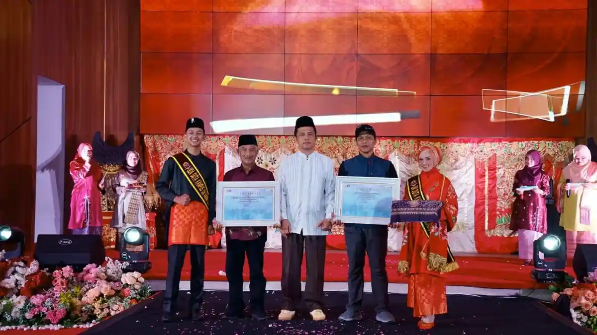 Tim Tari Kontemporer UIN Saizu Sabet Medali Platinum di Panggung Internasional
