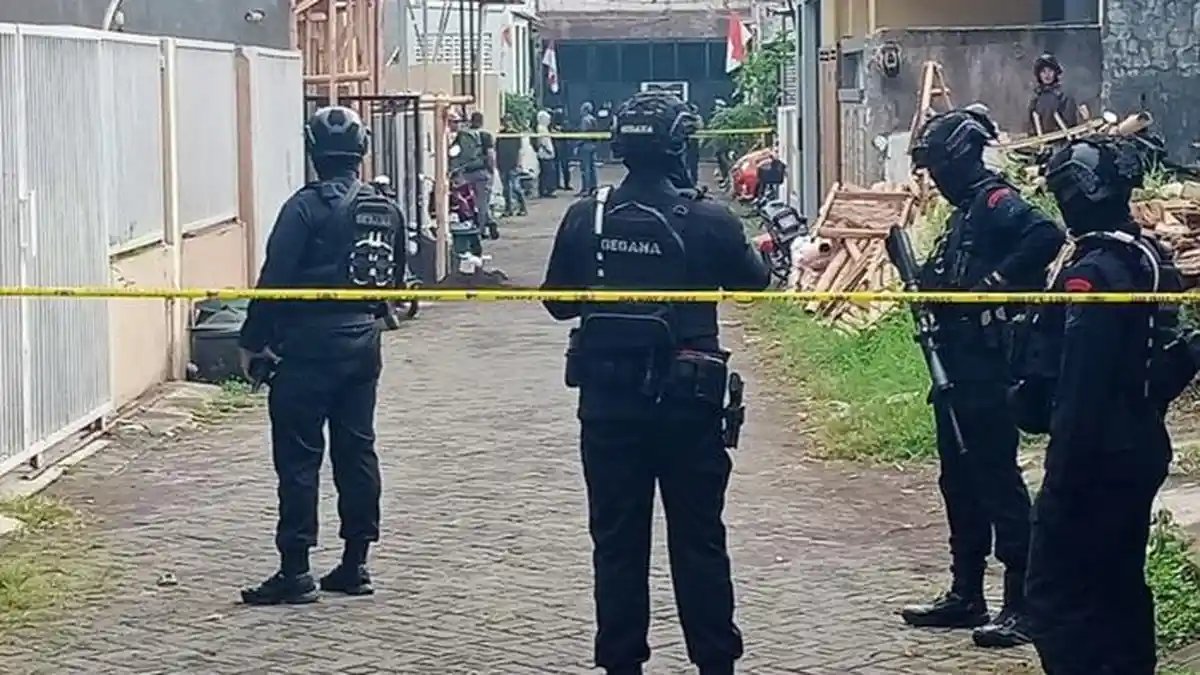 Densus 88 Tangkap Teroris di Kota Batu dan Solo, Fakta Lokasi hingga Sosok Terduga