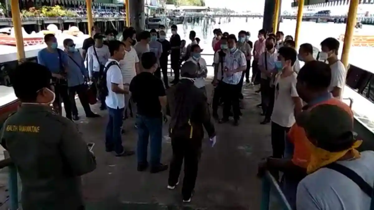 Warga Sempat Tolak 39 Pekerja China Masuk Bintan Lewat Tanjunguban