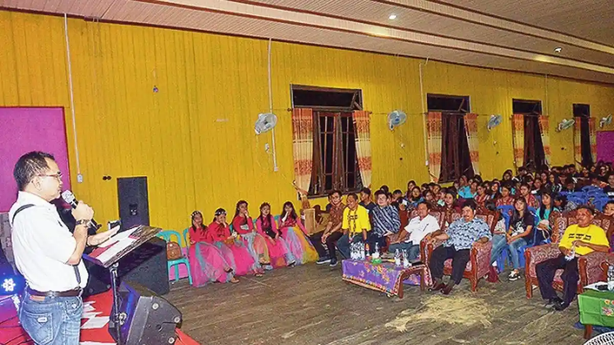Youth Camp Pemuda Milenial for Jessus Sendawar Bangun Kepemimpinan Kaum Muda
