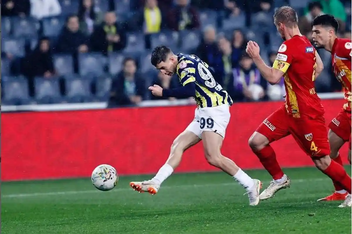 Prediksi Skor Fatih Karagumruk vs Fenerbahce, Head to Head, Link Live Score di Liga Super Turki