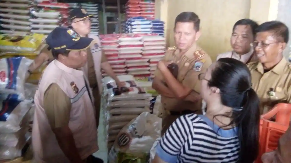 Lebaran Idul Fitri Stok Daging dan Ayam di Sarolangun Dipastikan Aman, Harga Naik Waktu Pagi