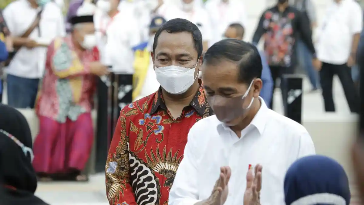 Hendi Dampingi Presiden Jokowi Resmikan Pasar Johar Semarang