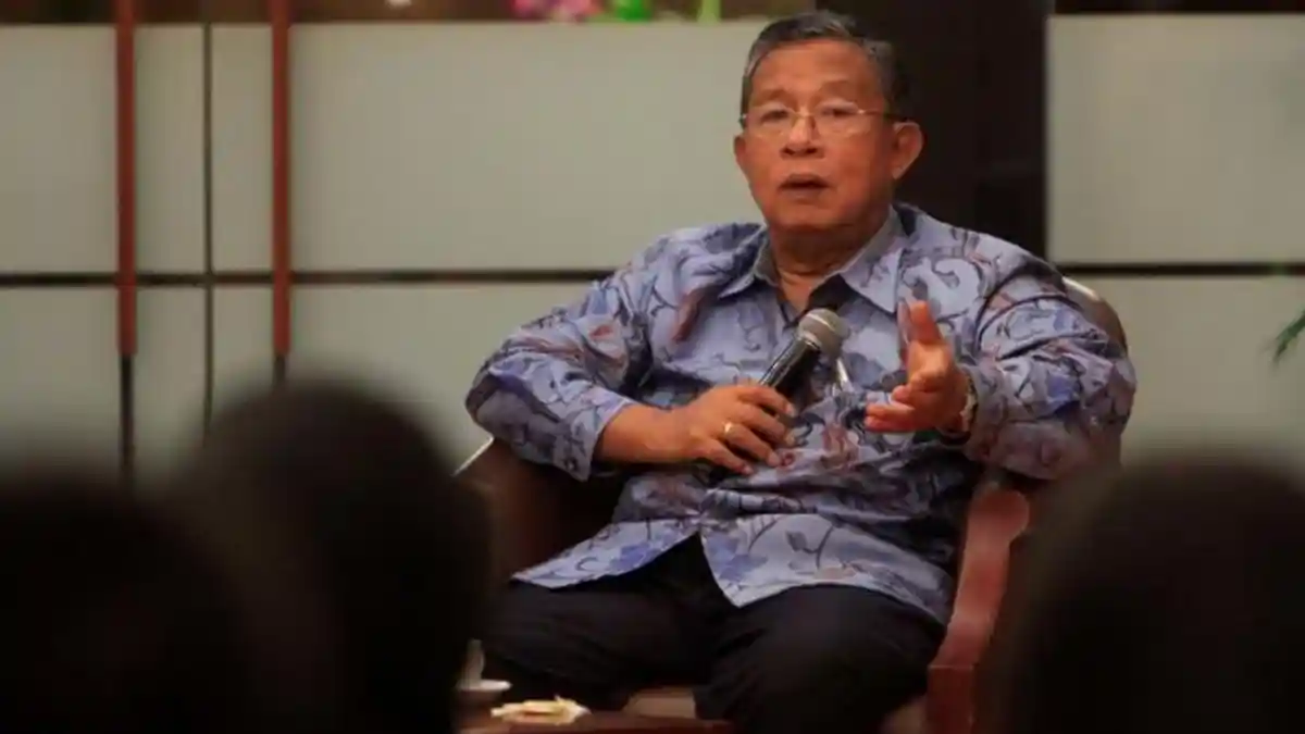 Darmin Ancam Denda Pengusaha Sawit yang Bakar Lahan