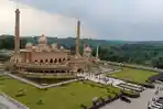 Masjid-An-Nahda-Bojonegoro-yang-bergaya-arsitektur-Timur-Tengah-dan-jawa-klasik.jpg