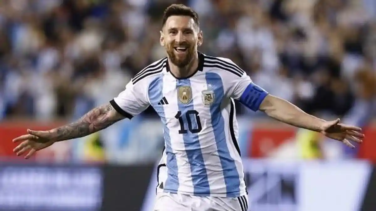 30 Hari Menuju Piala Dunia 2022 Qatar, Peluang Lionel Messi Ukir Dua Rekor Langka jika Capai Final