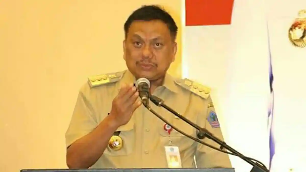 Gubernur Olly : Anak Pendeta Dapat Beasiswa Masuk Fakultas Teologi UKIT