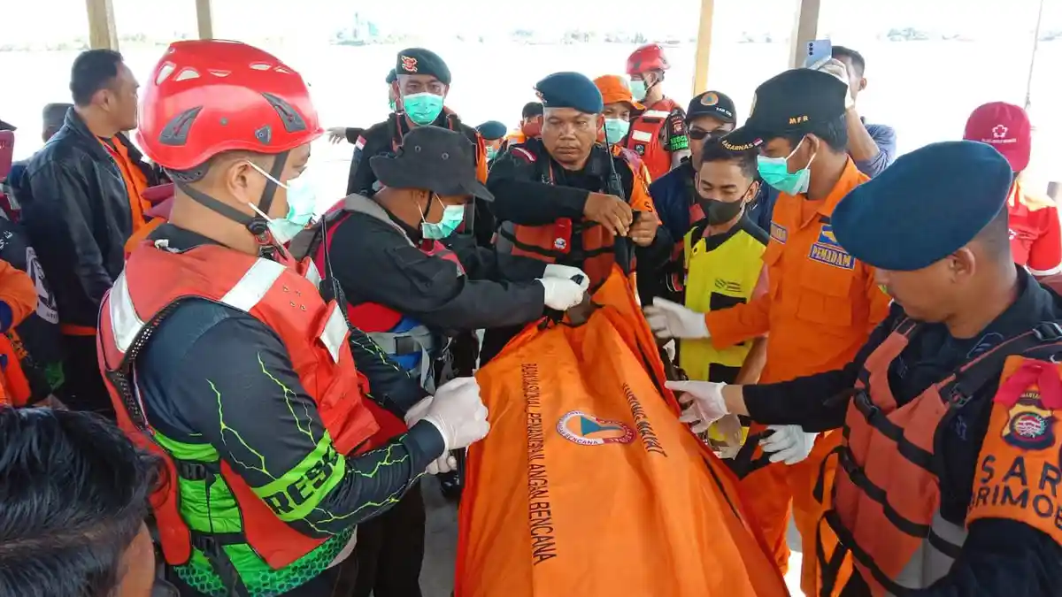 ABK Ditemukan Tewas di Sungai Kapuas, SAR Satbrimob Polda Kalbar: Ditemukan 600-800 M dari Lokasi