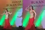 Heboh, Ada Tarian Perut nan Seksi di Acara Peluncuran Buku Anwar Nasution. Simak Video Viralnya Ini!