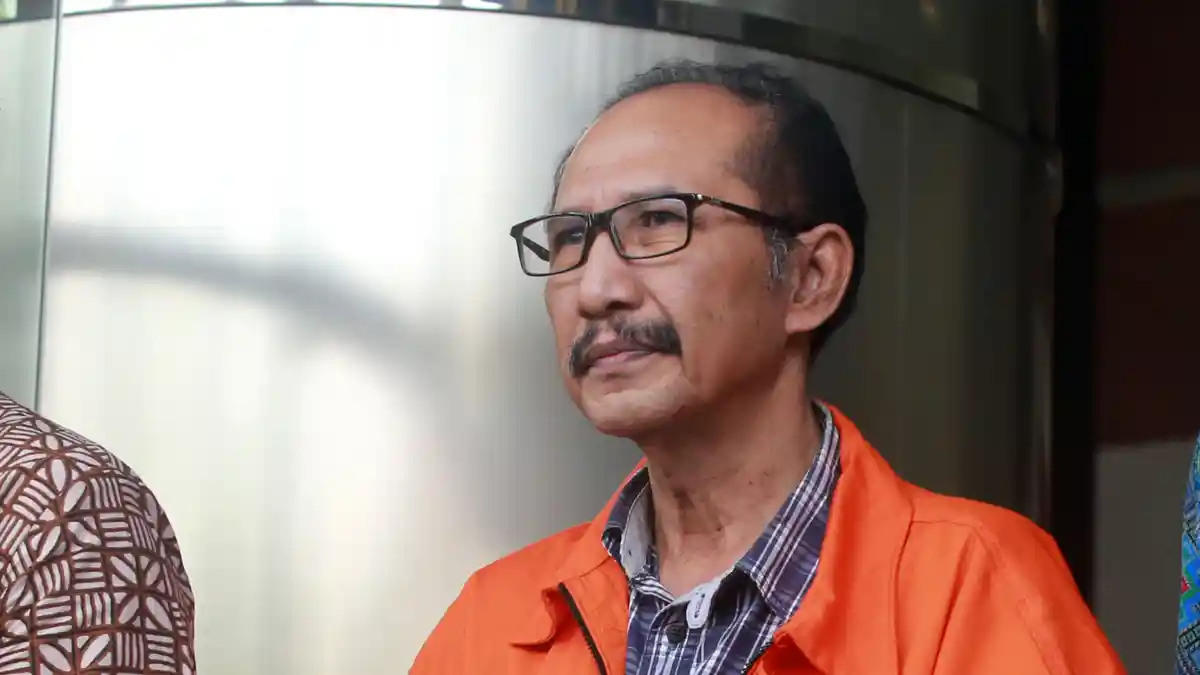 Korupsi Pembatalan Perjanjian Akuisisi, Dua Hakim PN Jaksel Divonis 4 Tahun dan 6 Bulan Penjara