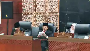 Pj-Gubernur-Sumut-Terima-Rekomendasi-DPRD-Sumut.jpg