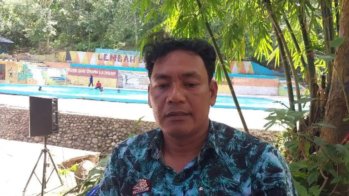 Kisah Kepala Desa Palambarae Bulukumba Kelola Lahan Sarang Babi Jadi Objek Wisata Lembah Biru