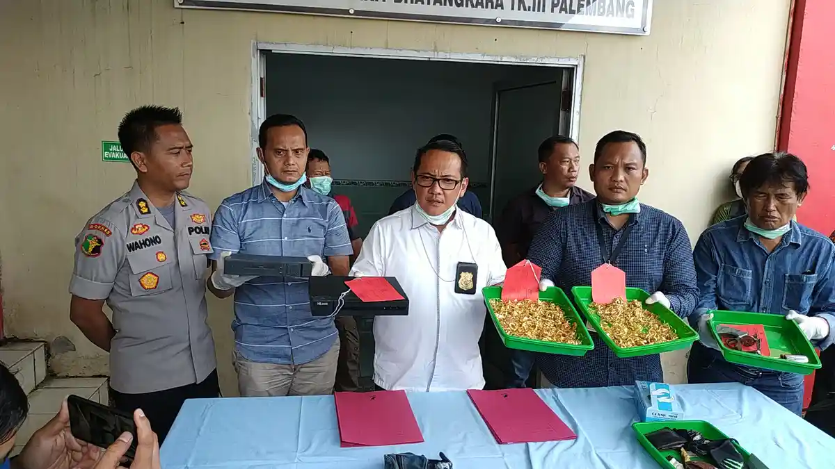 Inilah 3,5 Kilogram Emas Rampokan yang Belum Dijual, Sisa 3 Kilogram Lagi Ada di Buronan