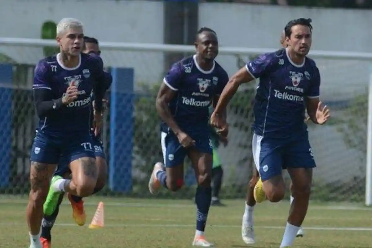 LINK Live Streaming Indosiar Borneo FC vs Persib Bandung Siaran Liga 1 Jam 19.00 WIB, Da Silva Main