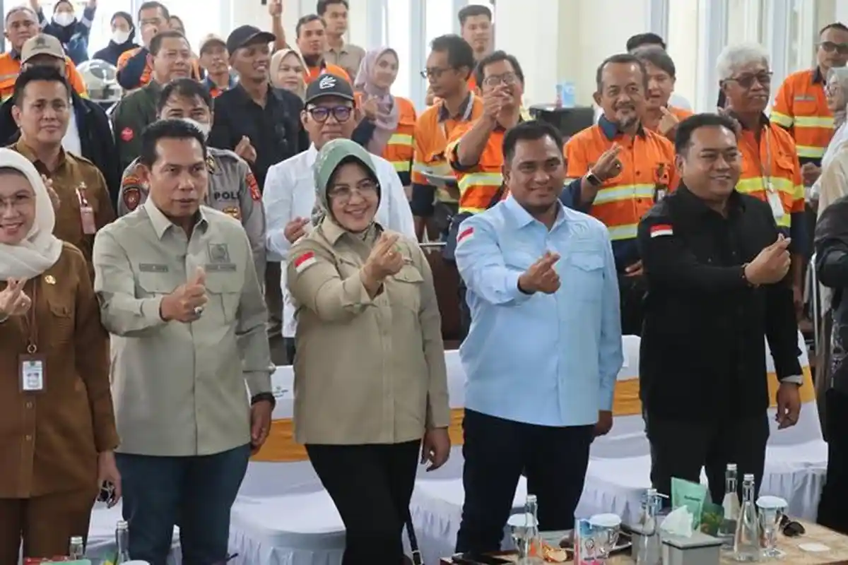 Anggota DPRD Dampingi Kunjungan Gubernur Kaltim ke PT Indexim d Kutai Timur