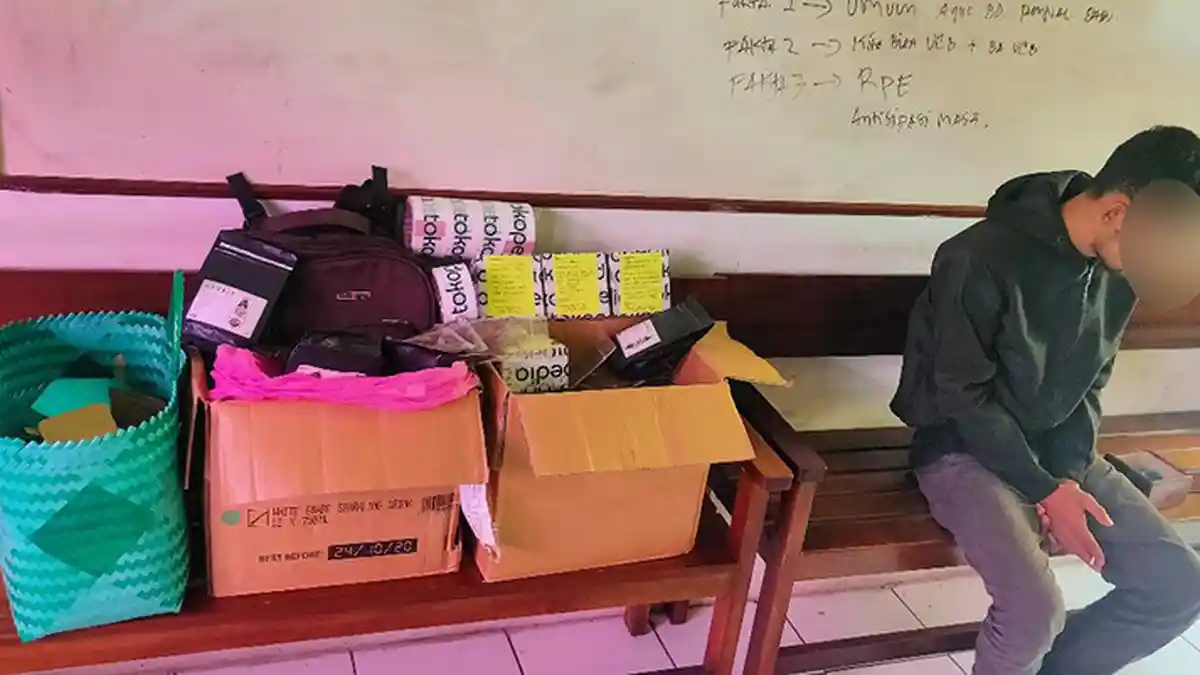 Kirimkan Paket Narkoba Tembakau Gorilla, AS Digaji Rp 5 Juta Per Bulan