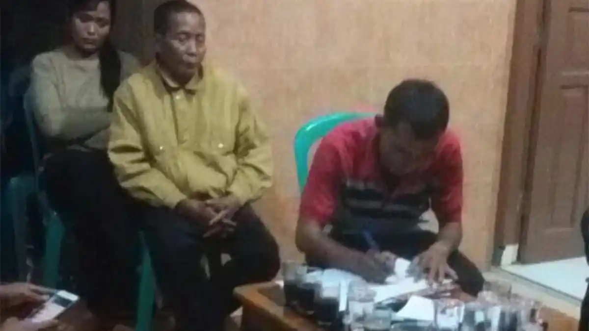 Sedang Mesum, Pasangan Selingkuh Terciduk Warga di Pamulang