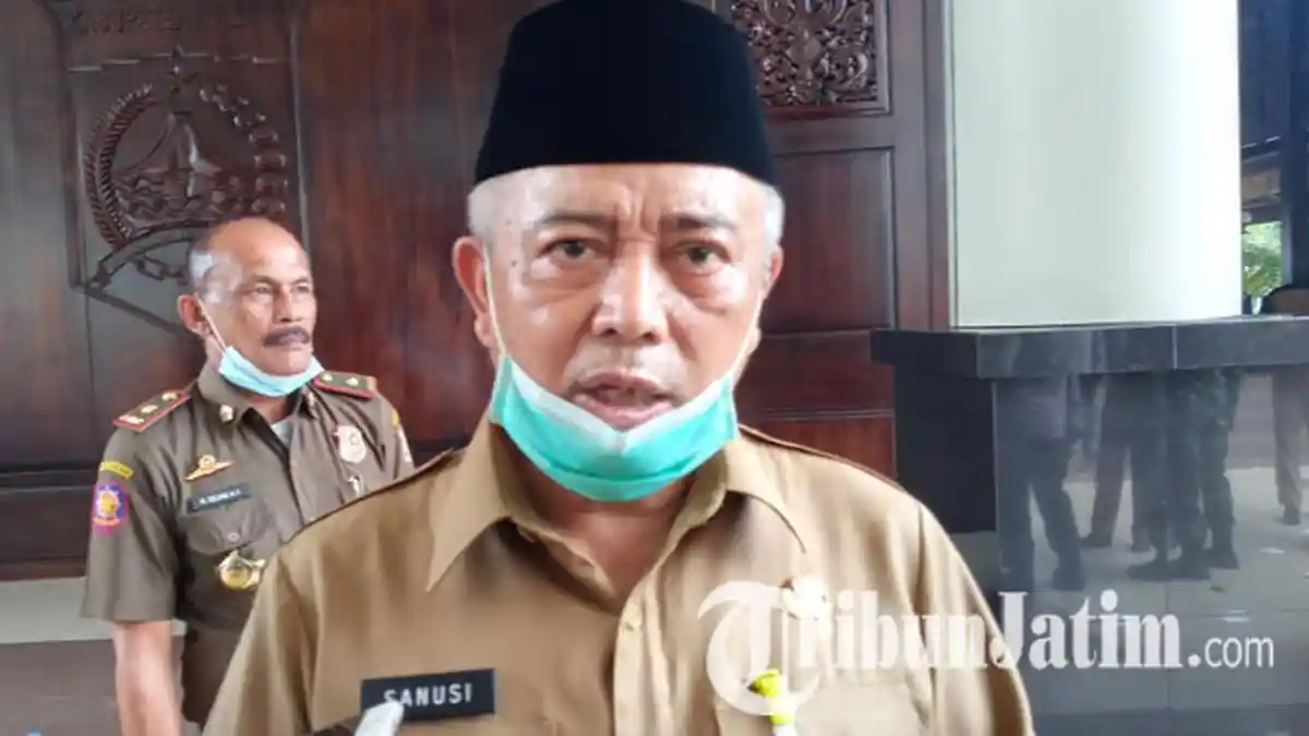 Minta Warga Patuh PSBB, Bupati Malang Larang Takbir Keliling, Sarankan Halal Bi Halal Via Handphone
