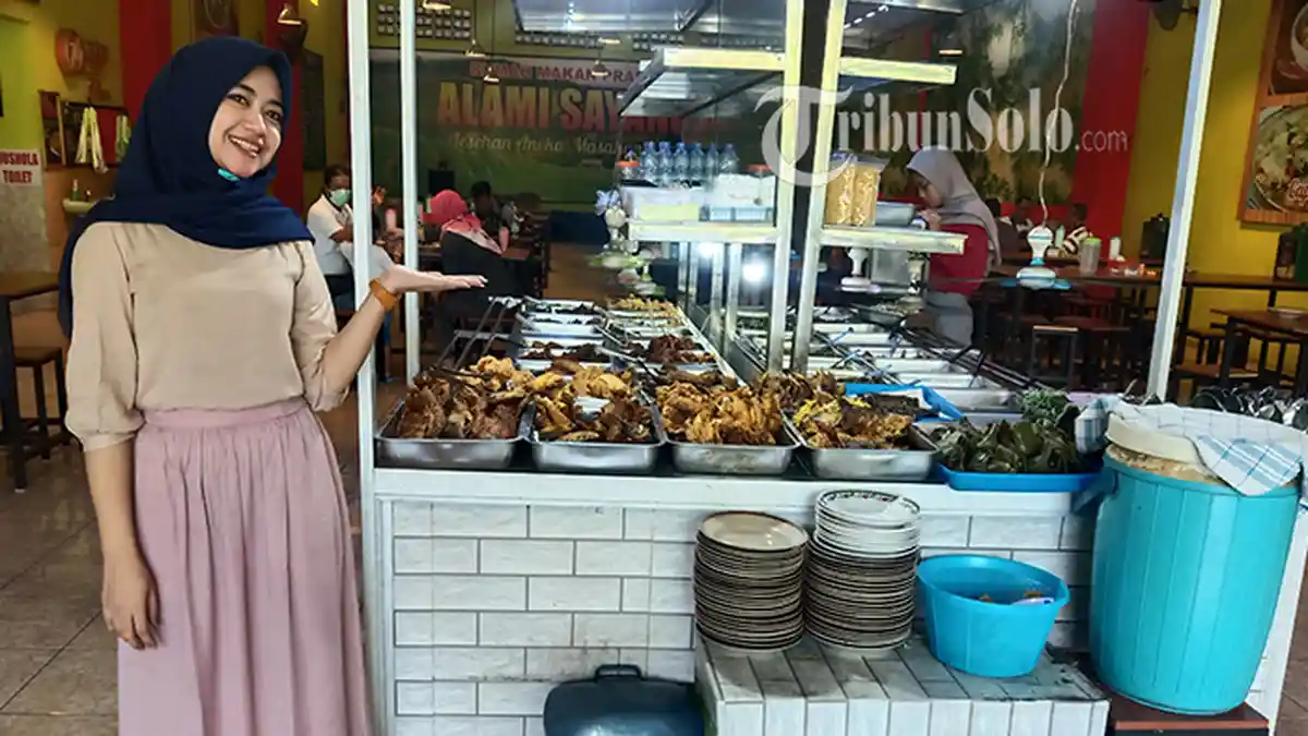 Rumah Makan di Wonogiri Ini Sering Bikin Baper Pembelinya, Penjualnya Selalu Panggil 'Halo Sayangku'