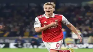 Martin-Odegaard-berselebrasi-usai-mencetak-gol-bersama-Arsenal-di-Liga-Inggris.jpg