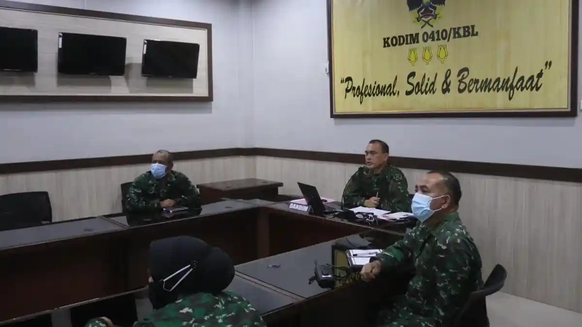 Jelang Libur Lebaran, Dandim 0410/KBL Hadiri Evaluasi Pemberlakuan Pembatasan Kegiatan Masyarakat