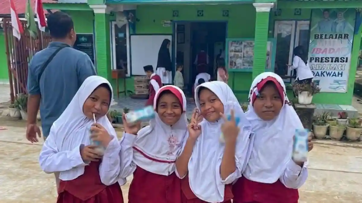 Targetkan Stunting Turun Jadi 17,5 Persen, Menkes Ingatkan Pentingnya Konsumsi Susu