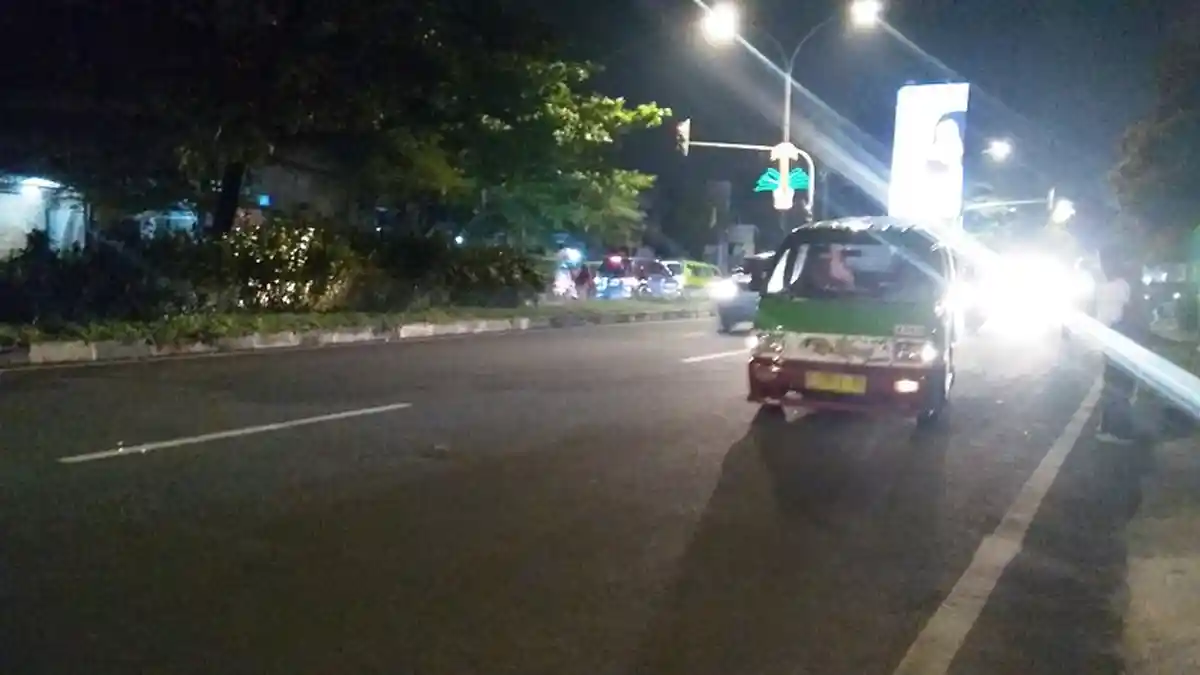 Malam Ini Laju Kendaraan di Jalan Pajajaran Kota Bogor Terpantau Ramai Lancar