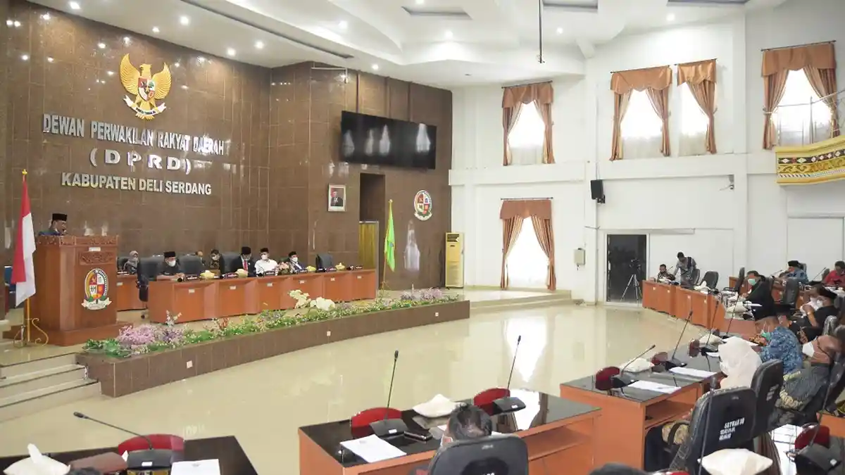 Bupati Ashari Tambunan Terima Rekomendasi DPRD Deli Serdang Atas LKPJ Bupati 2020