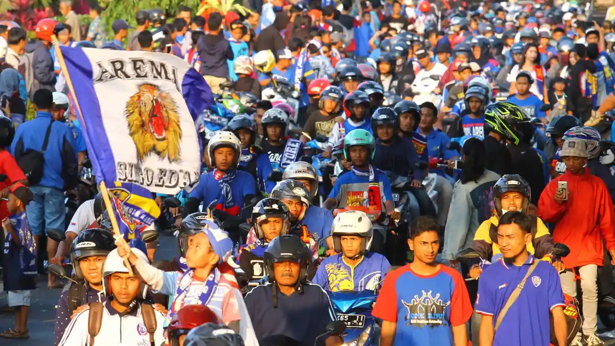 Asiiik, Aremania dan Bonek Akur, Pentolannya Kirim Doa Isinya Baik Banget