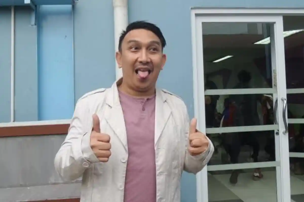 Unggah Video Polisi Diduga Calo Tiket, Presenter Augie Fantinus Ditahan