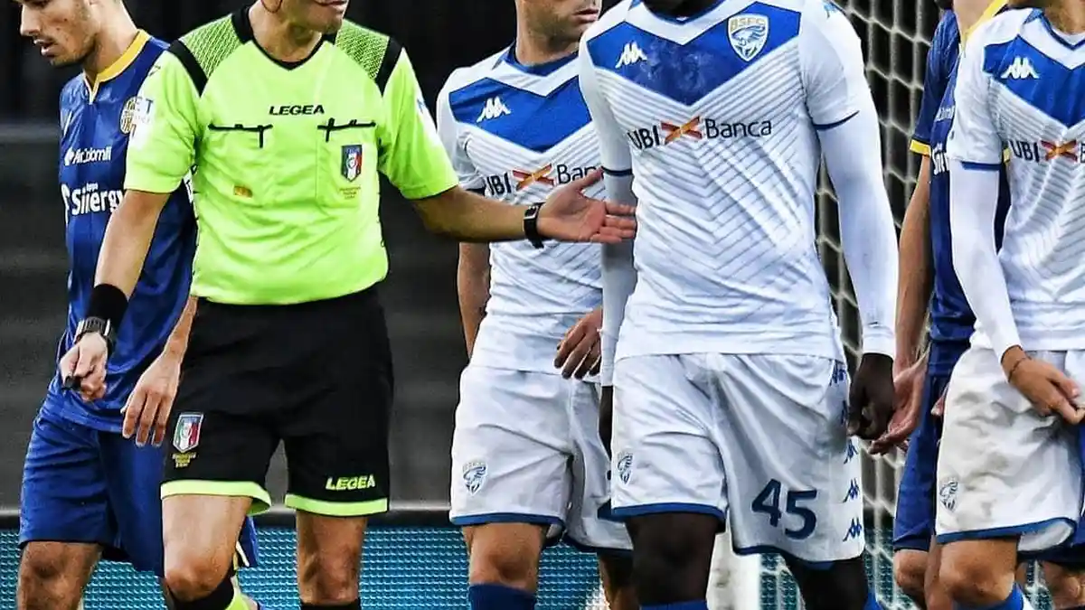Brescia Dikabarkan Telah Memecat Mario Balotelli dari Skuatnya