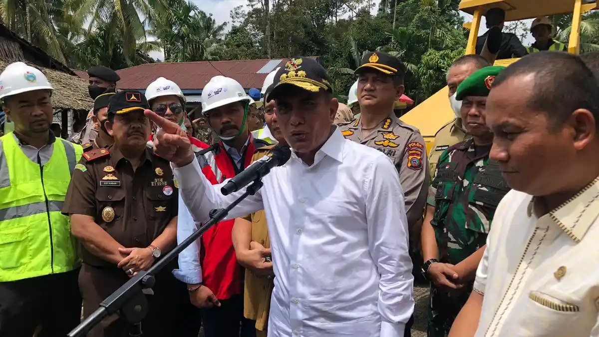 Gubernur Edy Pastikan Pembangunan Jalan dan Jembatan Senilai 2,7 Triliun Selesai Tahun 2023