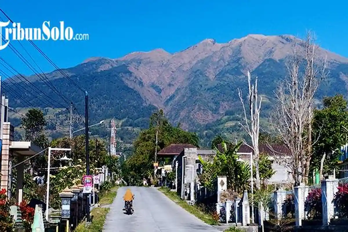 Mulai Hari Ini, Pendakian Merbabu Dibuka Bertahap dari Suwanting, Jalur via Selo Boyolali Menyusul