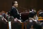 denny-indrayana-sidang-di-mahkamah-konstitusi.jpg