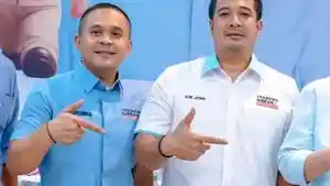 Kiki-Handoko-Sembiring-kiri-melenggang-ke-DPRD-Sumut.jpg