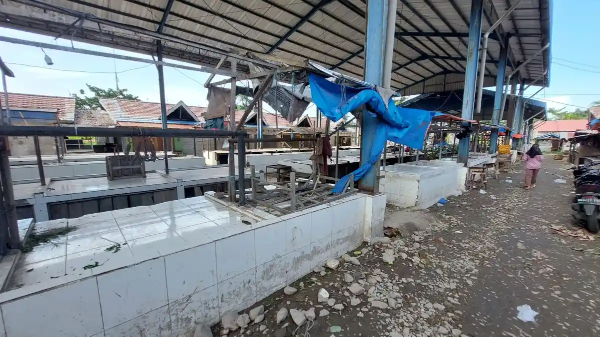 Relokasi Pasar Tradisional Tanjung Pura Disebut Asal-asalan, Pedagang : Pemkab Tak Becus