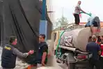 Madura-Terpopuler-Pasokan-Beras-di-Sampang-hingga-Droping-Bantuan-Air-Bersih-di-Bangkalan-Tertunda.jpg