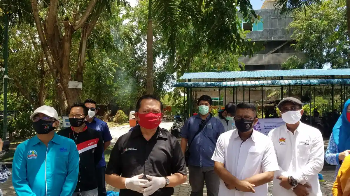 The Riau Islands Caring Tourism Forum (FPKP) Provides Assistance for Tourism Workers in Riau Islands