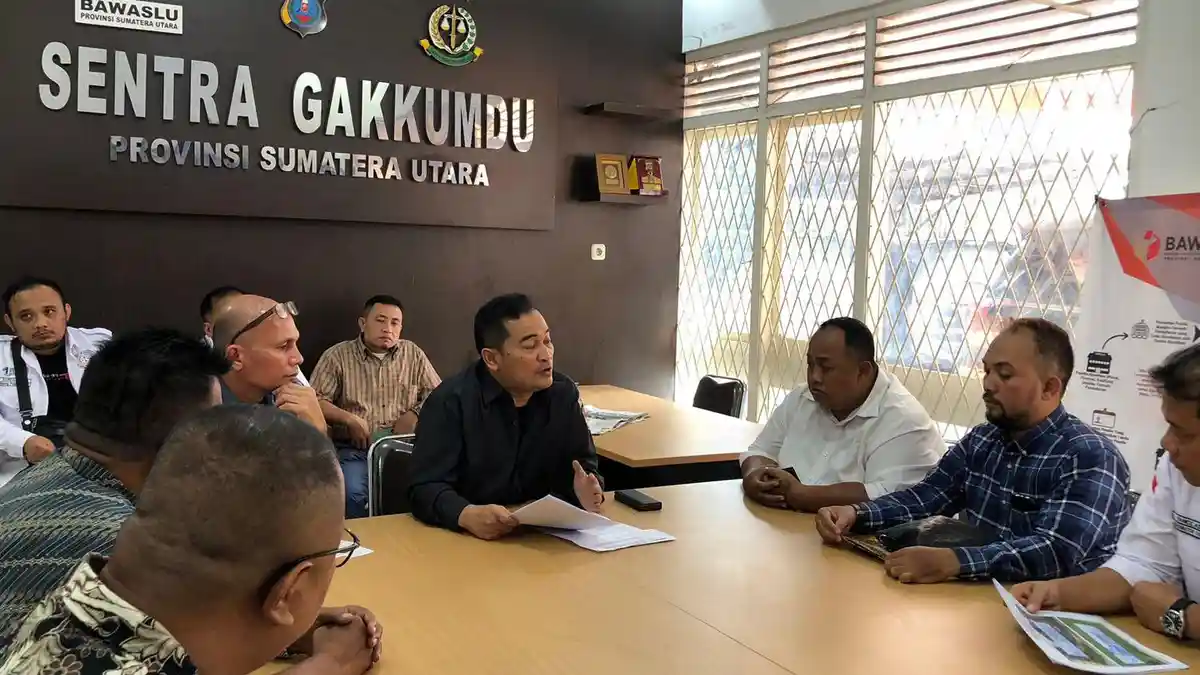 Tim Hukum AMIN Laporkan Dugaan Pejabat Batubara Dukung Prabowo ke Bawaslu Sumut