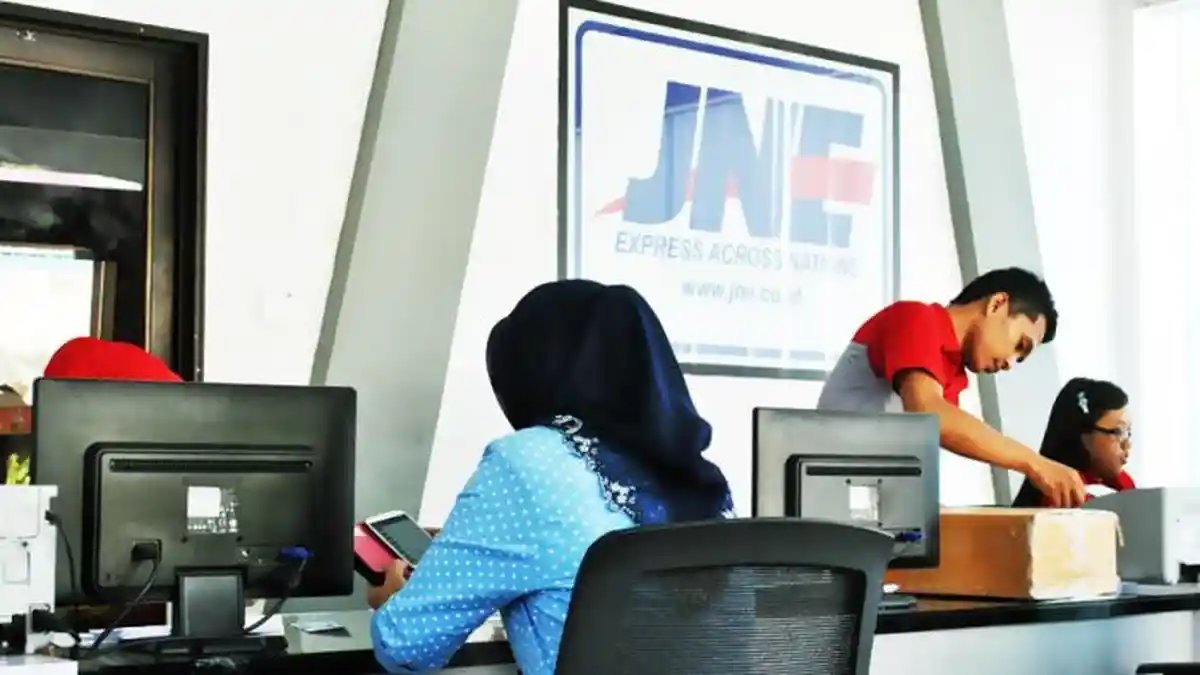 Perlancar Layanan Pengiriman Periode Ramadan dan Lebaran 2019, JNE Tambah SDM dan Armada 10 Persen
