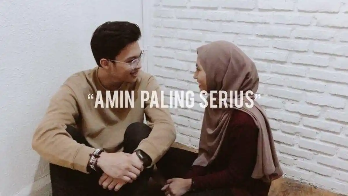 Chord & Kunci Gitar 'Amin paling Serius' Nadin Amizah & Sal Priadi yang Dicover Rey dan Feby