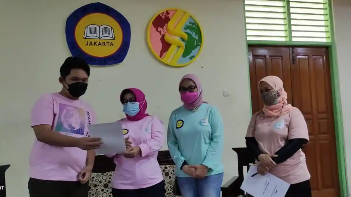 HUT 40 SMAN 70 Jakarta Dimeriahkan Lomba SETARA Secara Virtual